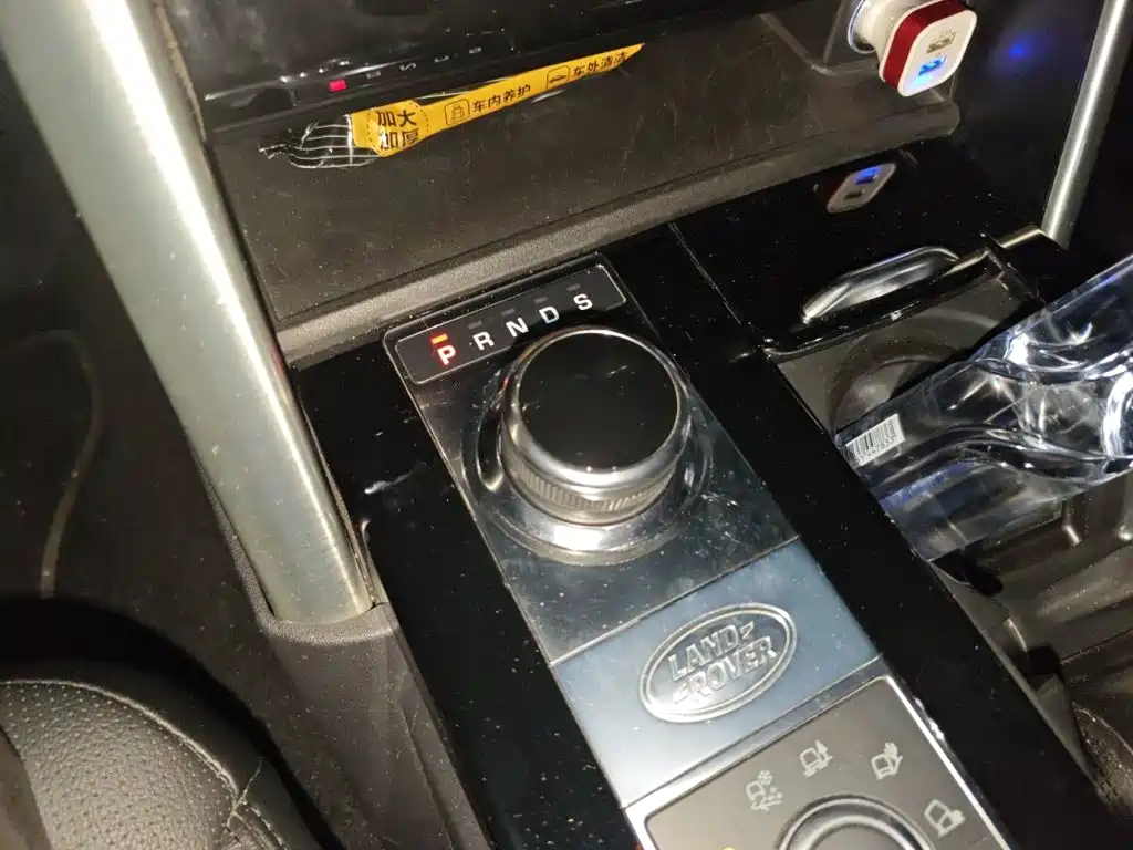 Land Rover Discovery — миниатюра 15