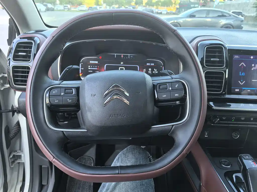 Citroen C5 AIRCROSS — миниатюра 22