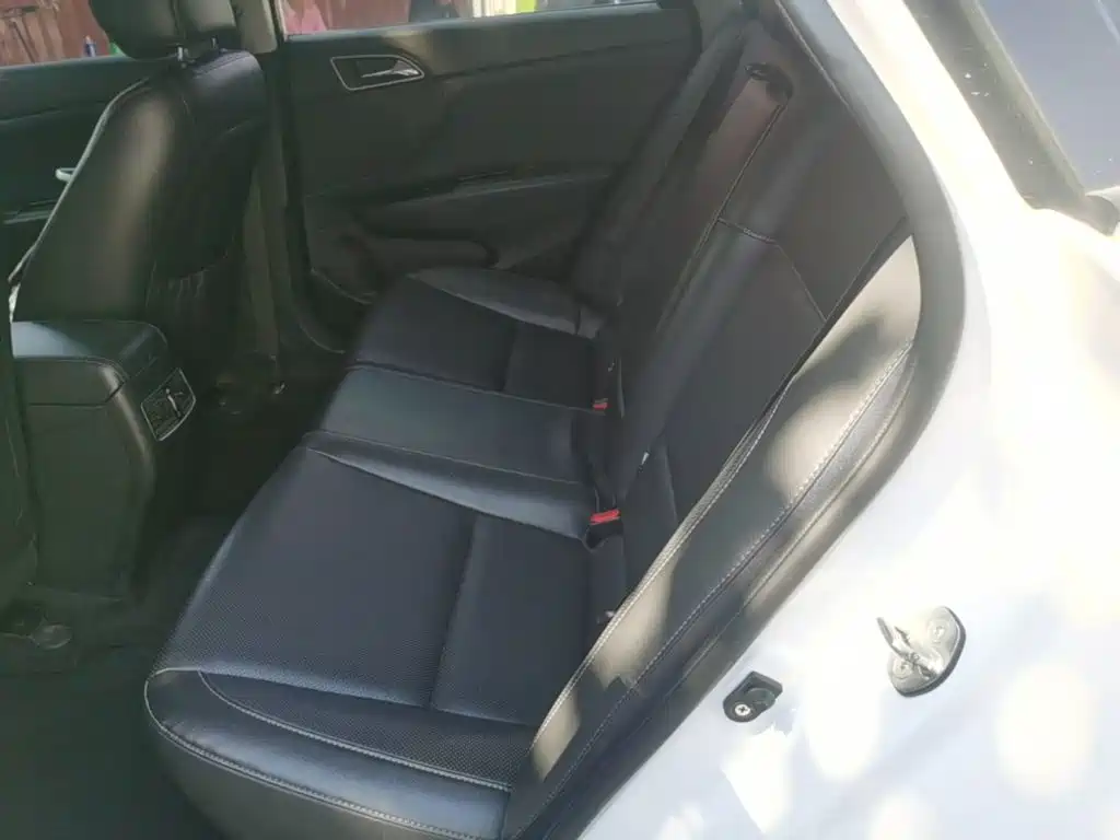Hyundai Mistra — миниатюра 17