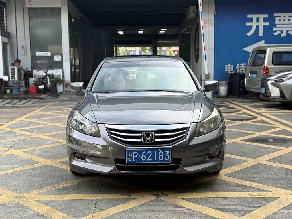 Honda Accord 2011 2.0L EX Navi