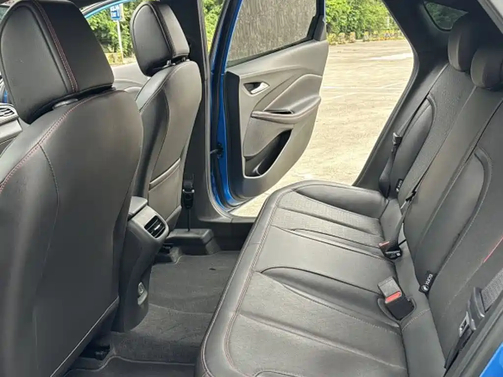 Buick Verano — миниатюра 6