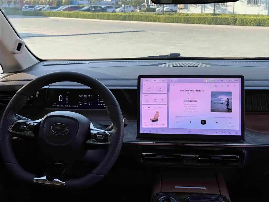 GAC Motor Trumpchi E8 PHEV — миниатюра 9