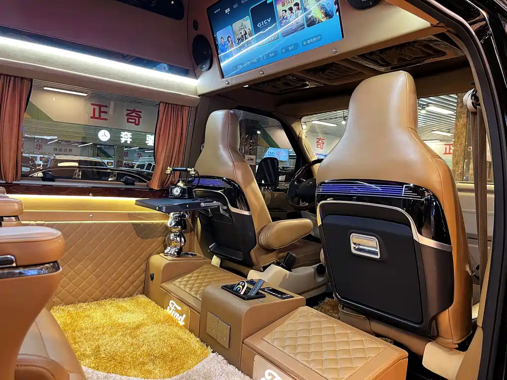 Ford E350 — миниатюра 29