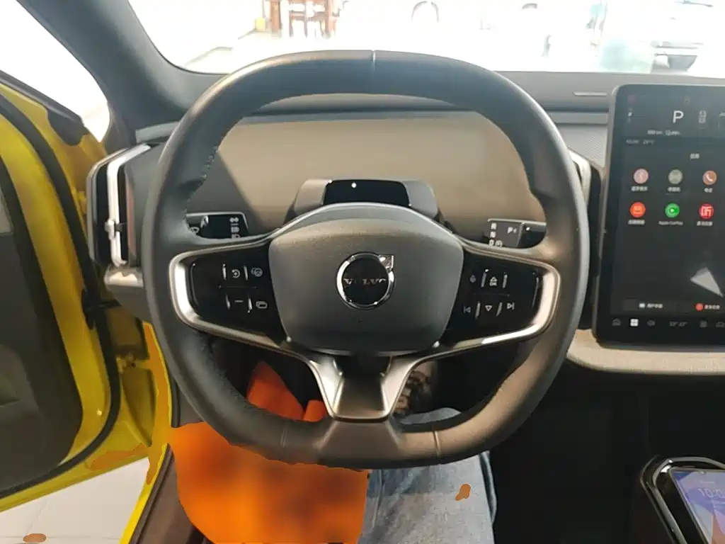 Volvo EX30 — миниатюра 11