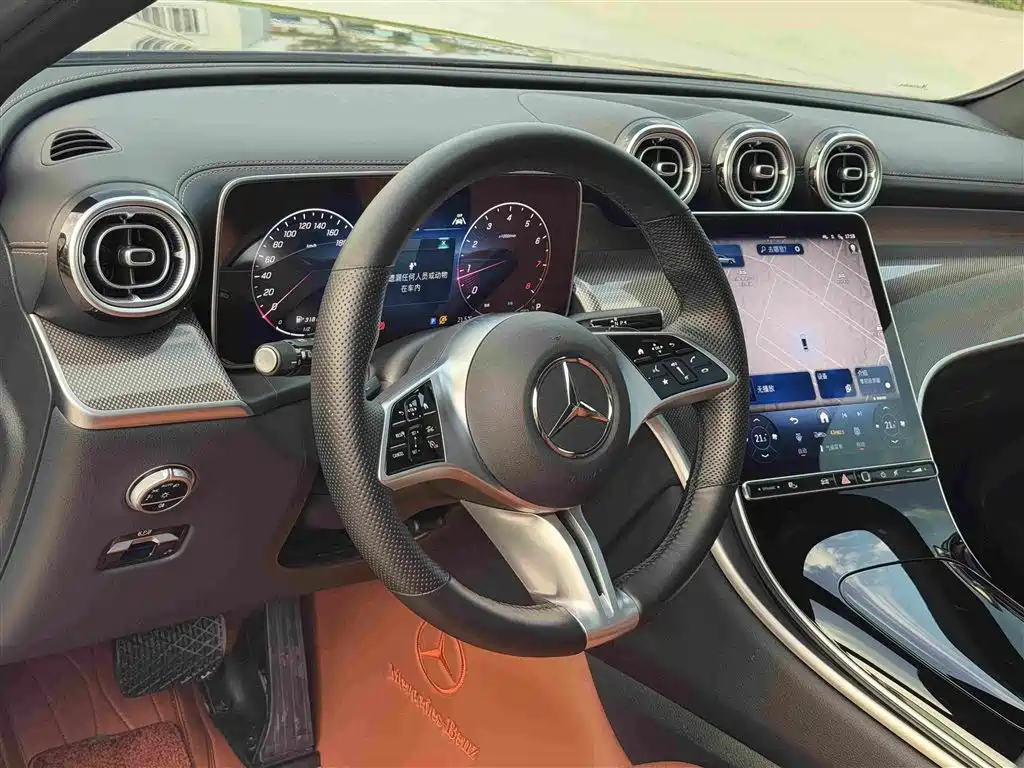 Mercedes-Benz GLC — миниатюра 11