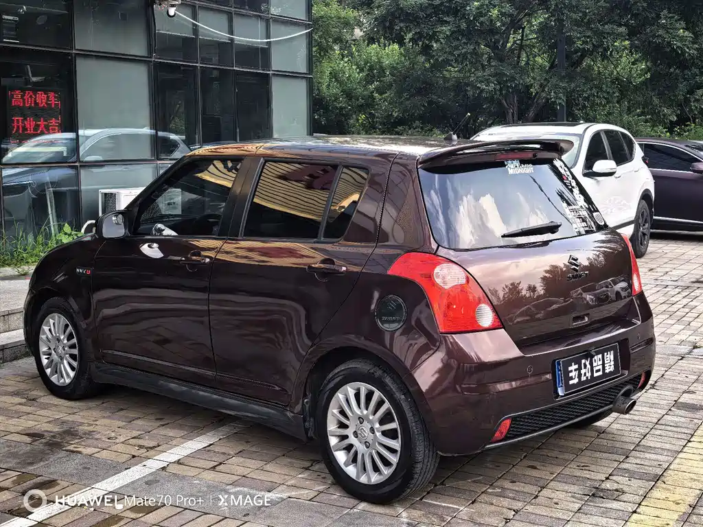 Suzuki Swift 1.5L 手动运动影音版, фото 7