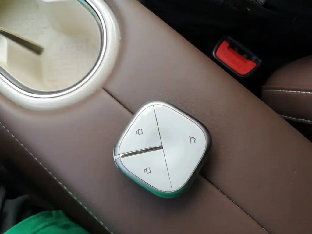 Wuling Bingo — миниатюра 9