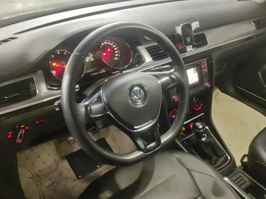 Volkswagen Bora — миниатюра 15