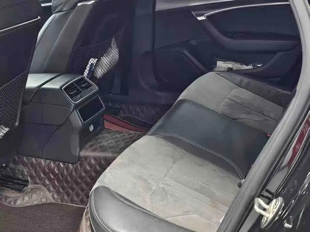 Audi A6L New Energy — миниатюра 13