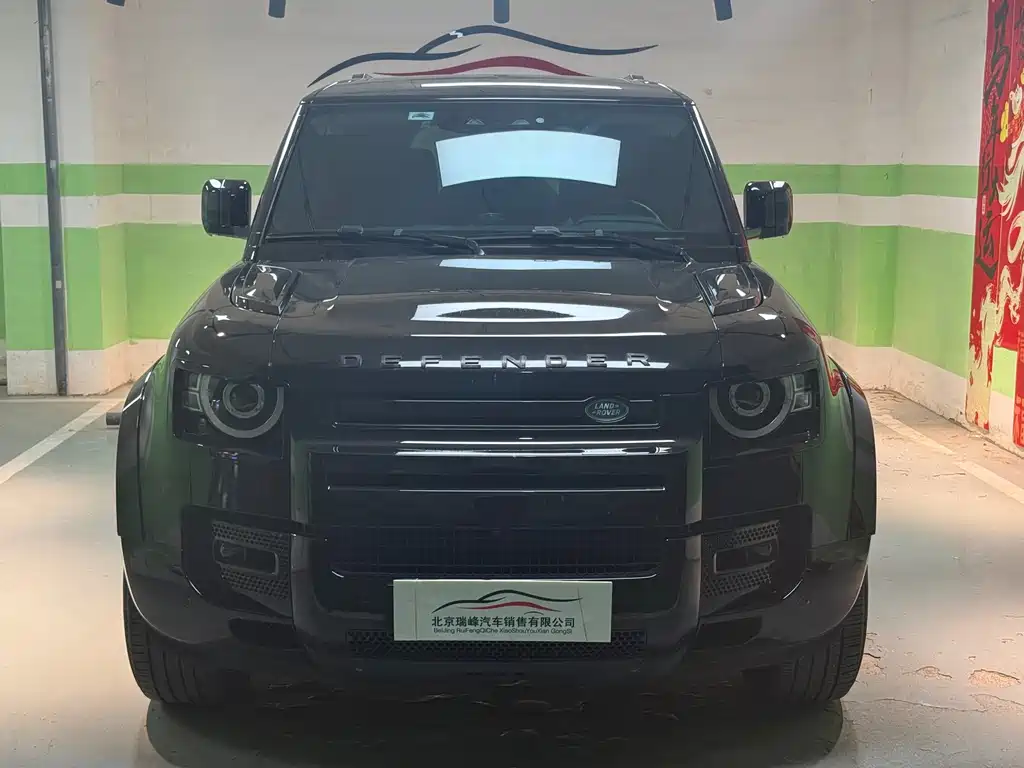 Land Rover Defender — миниатюра 3