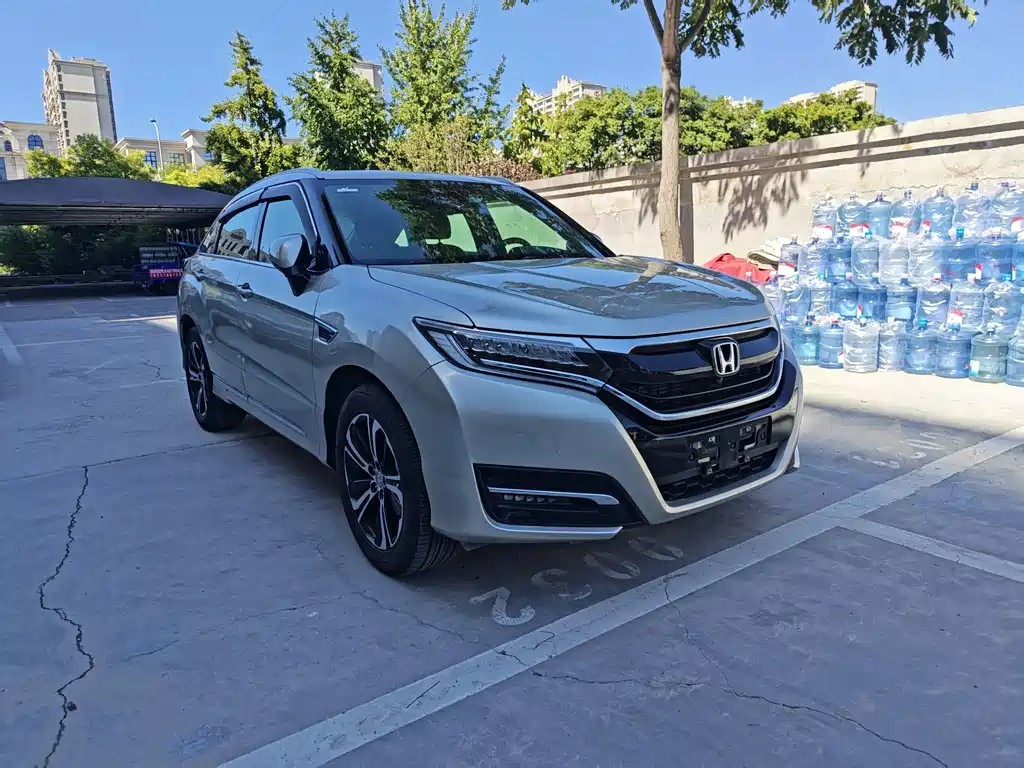 Honda UR-V — миниатюра 2