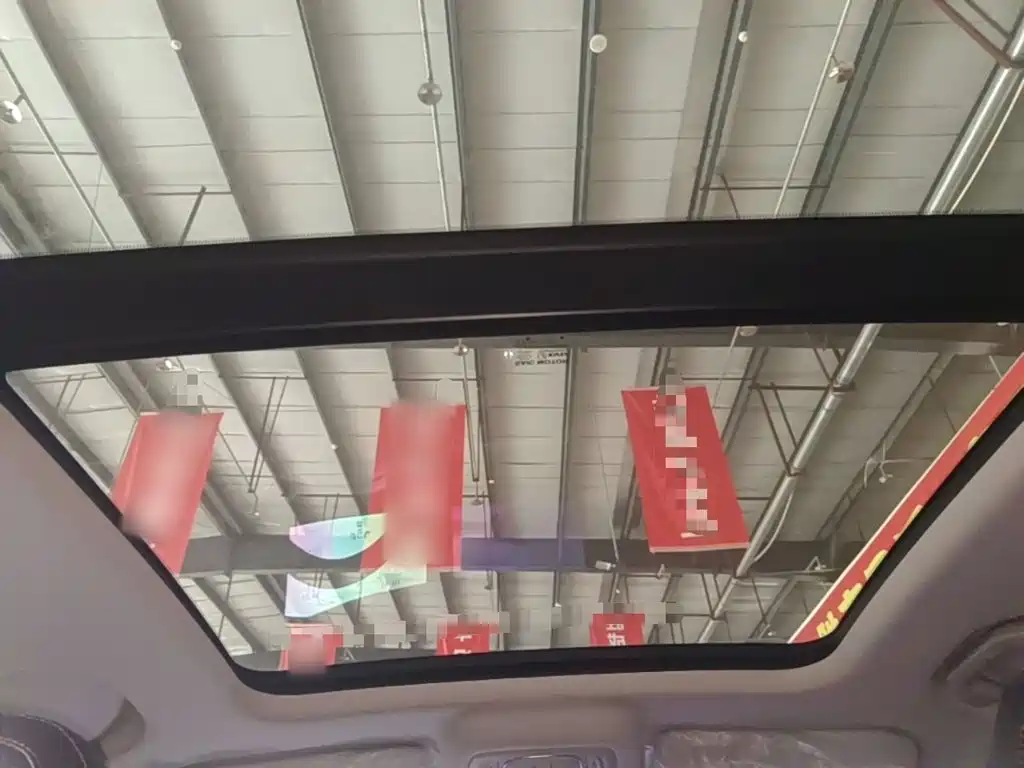 Roewe RX5 — миниатюра 18