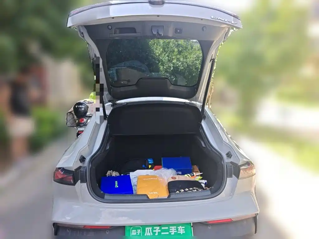 Changan UNI-V — миниатюра 10