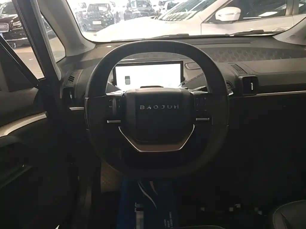 Baojun KiWi EV — миниатюра 11