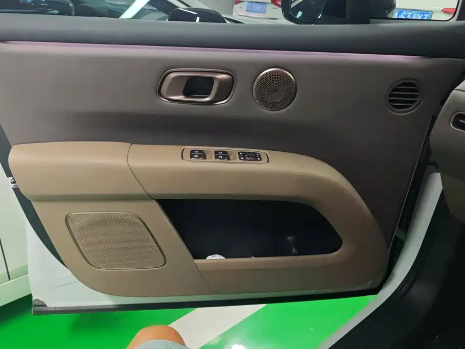 Li Auto Li i6 — миниатюра 7