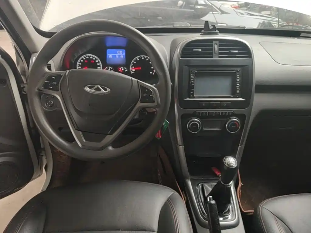 Chery Tiggo 3 — миниатюра 10