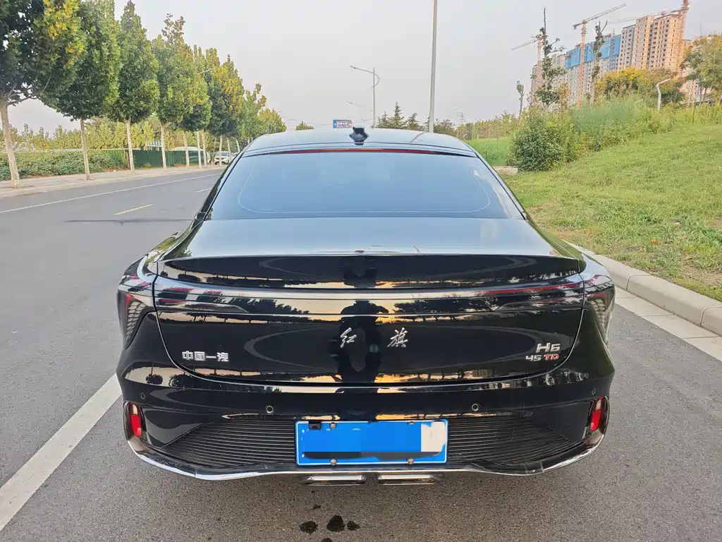 Hongqi Hongqi H6 — миниатюра 8