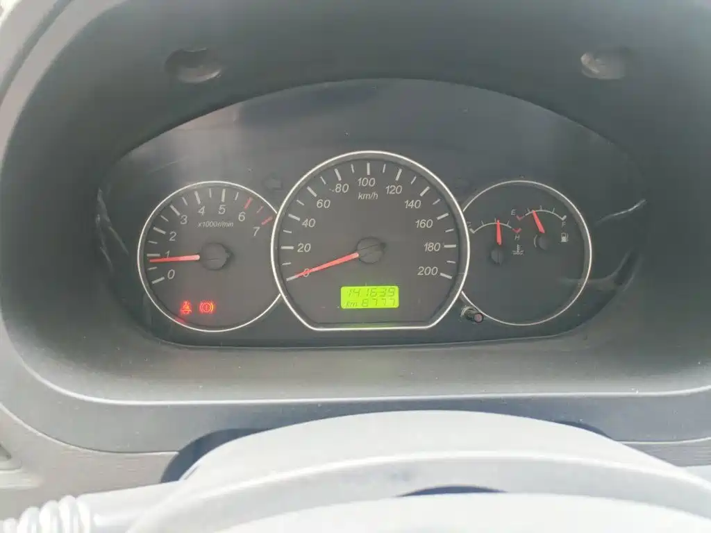 Wuling Hongguang — миниатюра 12