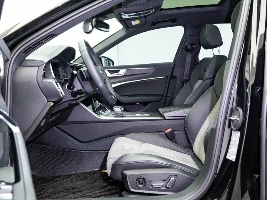 Audi A6L — миниатюра 10