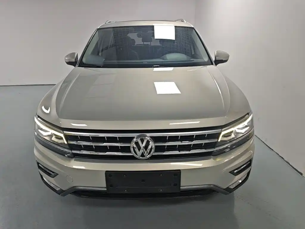 Volkswagen Tiguan L — миниатюра 3