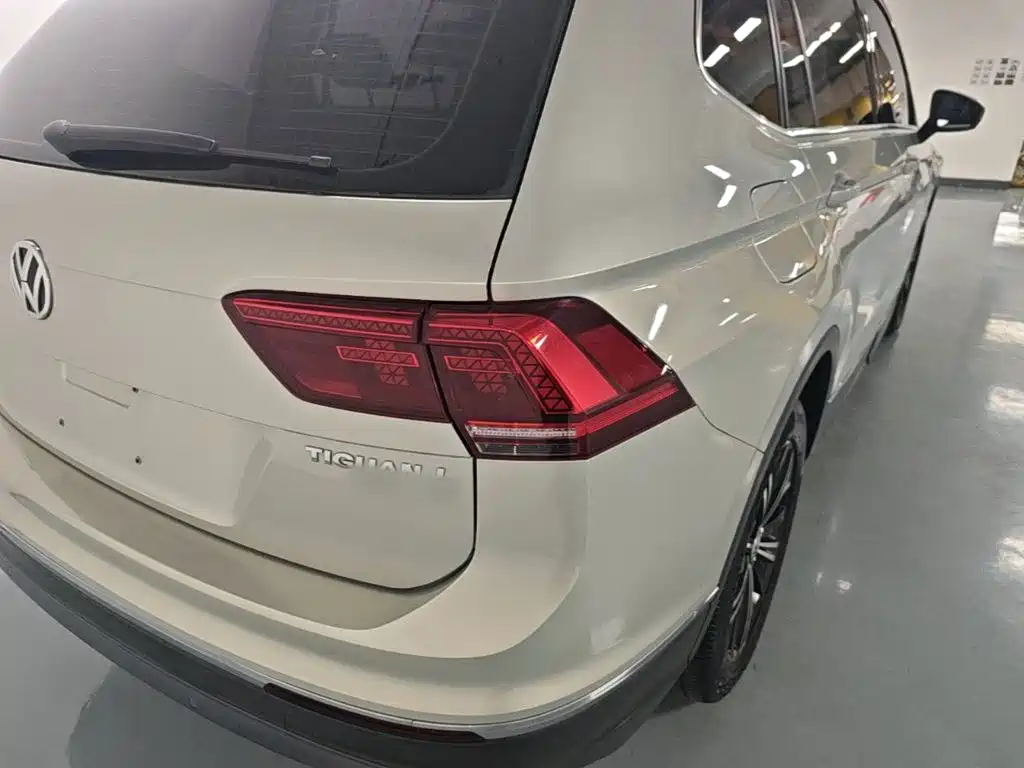 Volkswagen Tiguan L — миниатюра 8