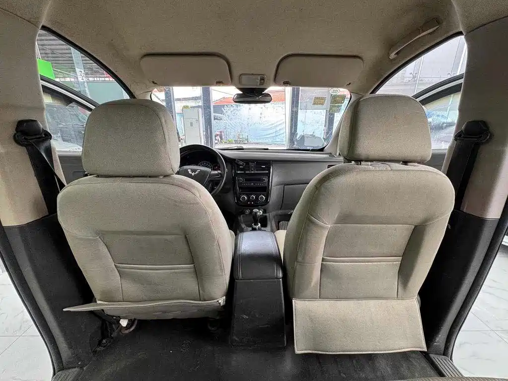 Wuling Rongguang V — миниатюра 14