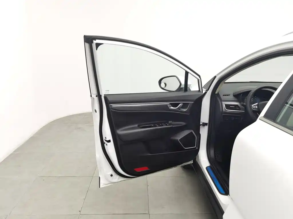 Geely Emgrand GS — миниатюра 8