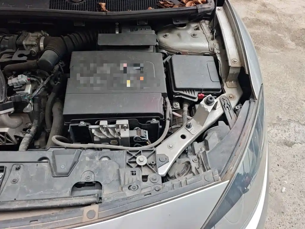Renault Fluence — миниатюра 21