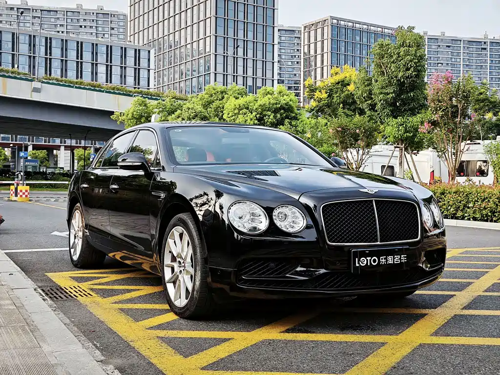 Bentley Flying Spur — миниатюра 3