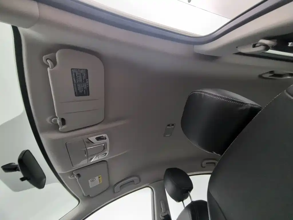 Nissan Sylphy — миниатюра 14