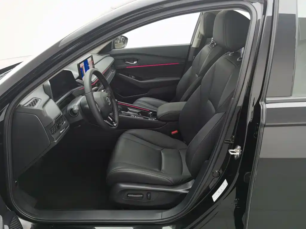 Honda Accord — миниатюра 10