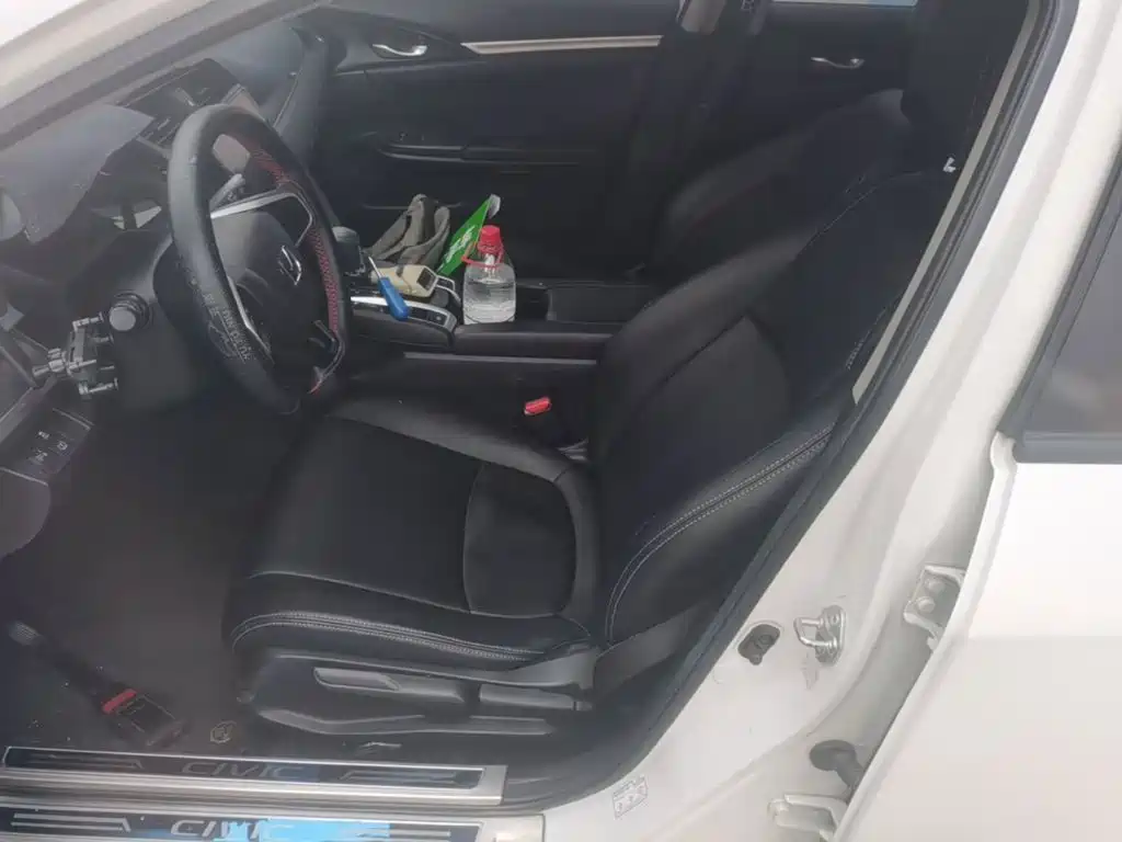 Honda Civic — миниатюра 15