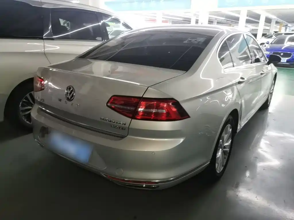 Volkswagen Magotan — миниатюра 7