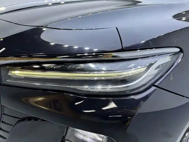Hongqi Hongqi H5 — миниатюра 17