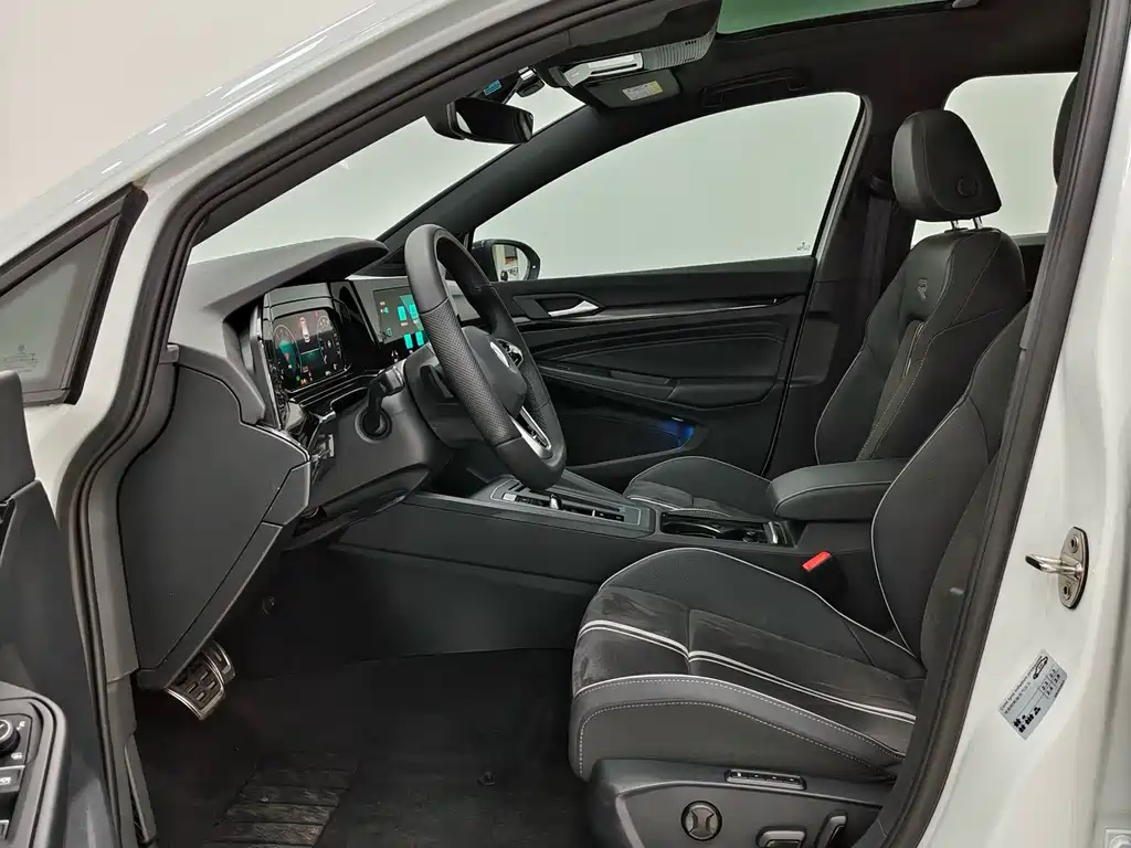 Volkswagen Golf — миниатюра 7