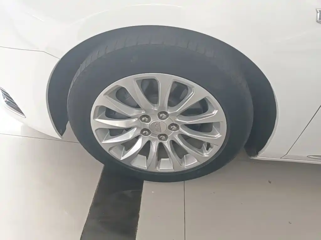 Cadillac XTS — миниатюра 23