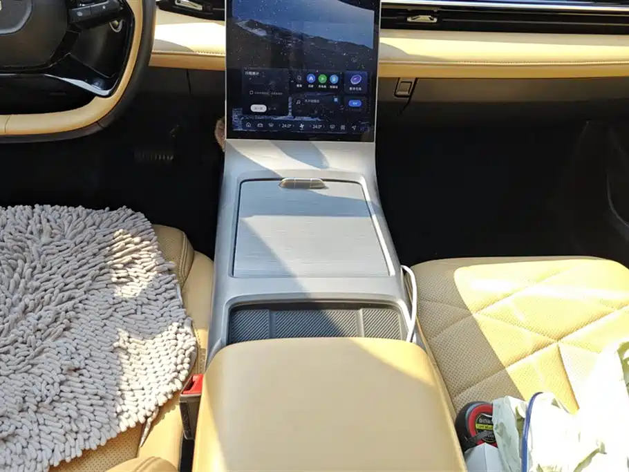 GEELY GALAXY GALAXY L6