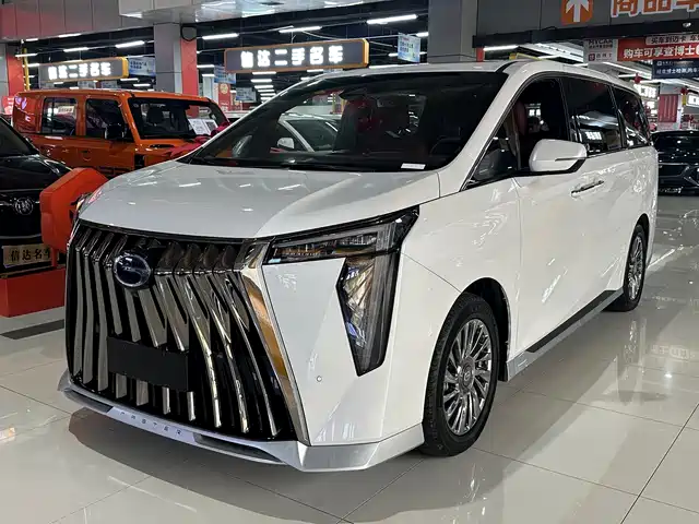 GAC TRUMPCHI M8 2025