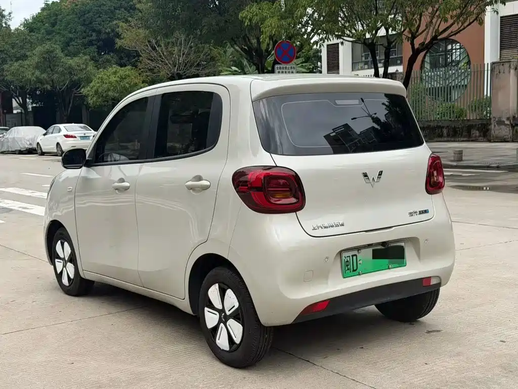 Wuling MINIEV — миниатюра 9