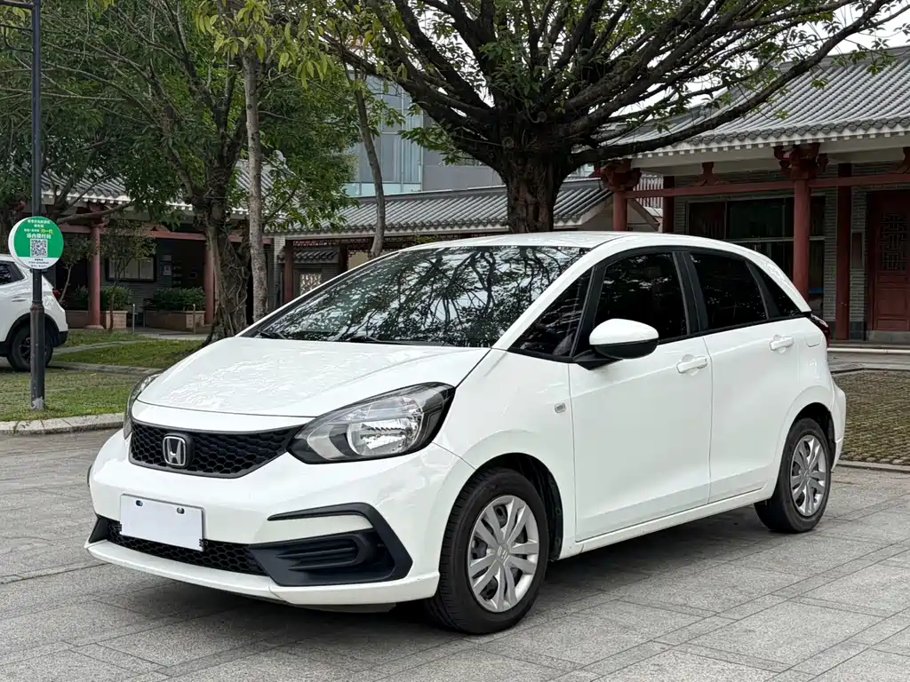 Honda Fit — миниатюра 7