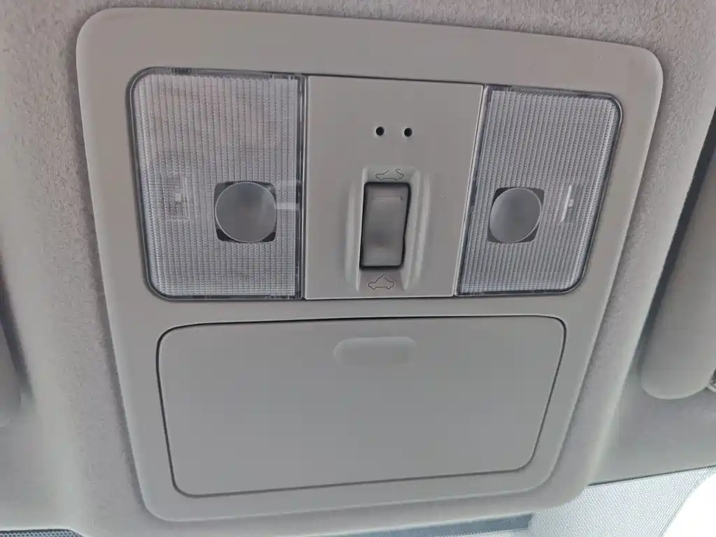 Nissan Tiida — фотографии объявления, Фото 29