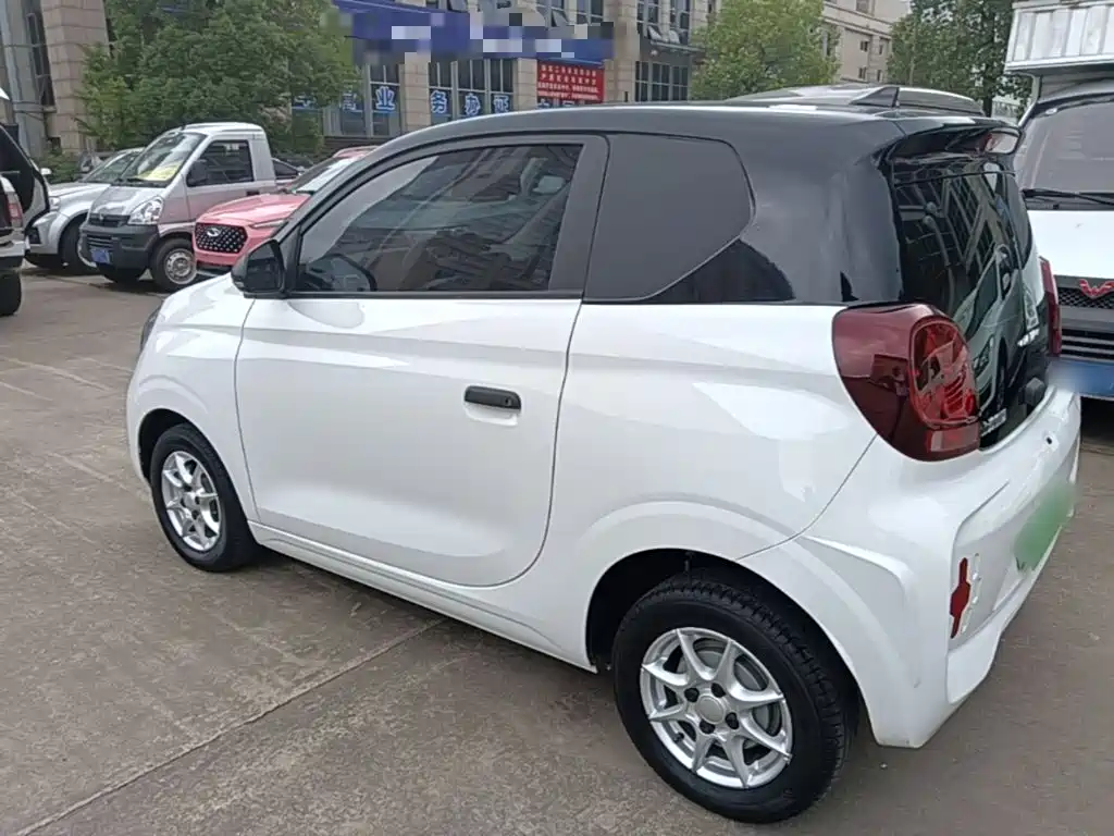 Roewe Clever — миниатюра 5