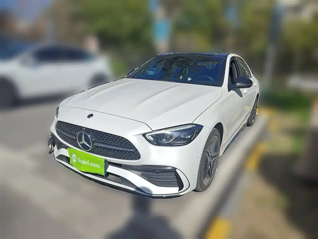 Mercedes-Benz C-Class 2024