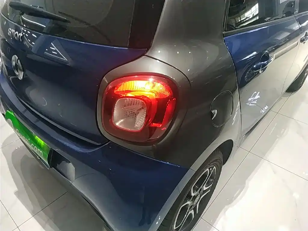 Smart Forfour 2018 1.0L 52