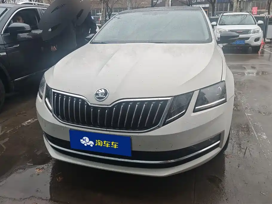 SKODA OCTAVIA