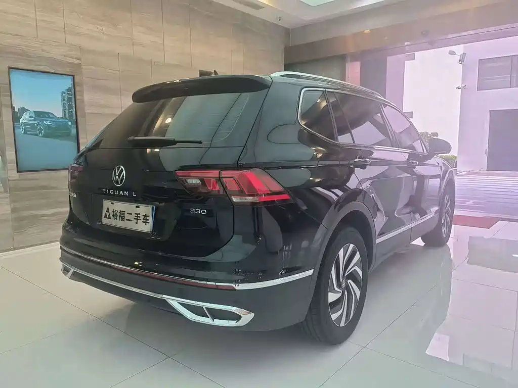 Volkswagen Tiguan L — миниатюра 9