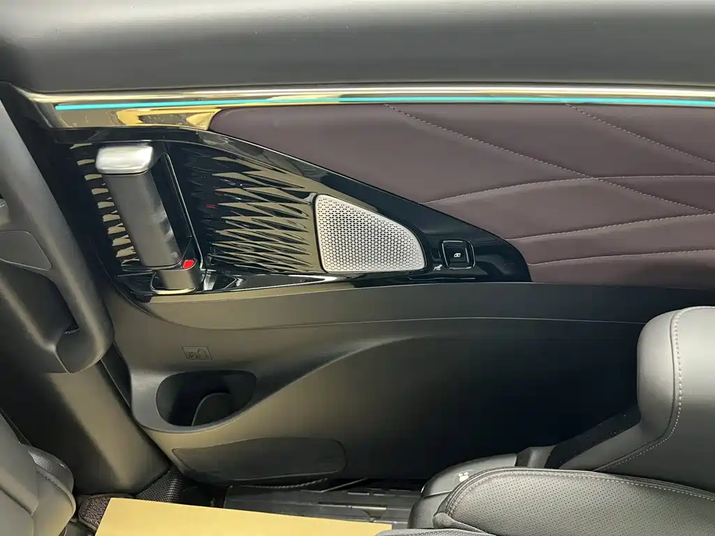 GAC Motor Trumpchi M8 — миниатюра 37