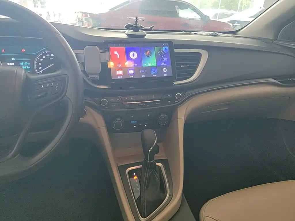 Buick Excelle — миниатюра 13