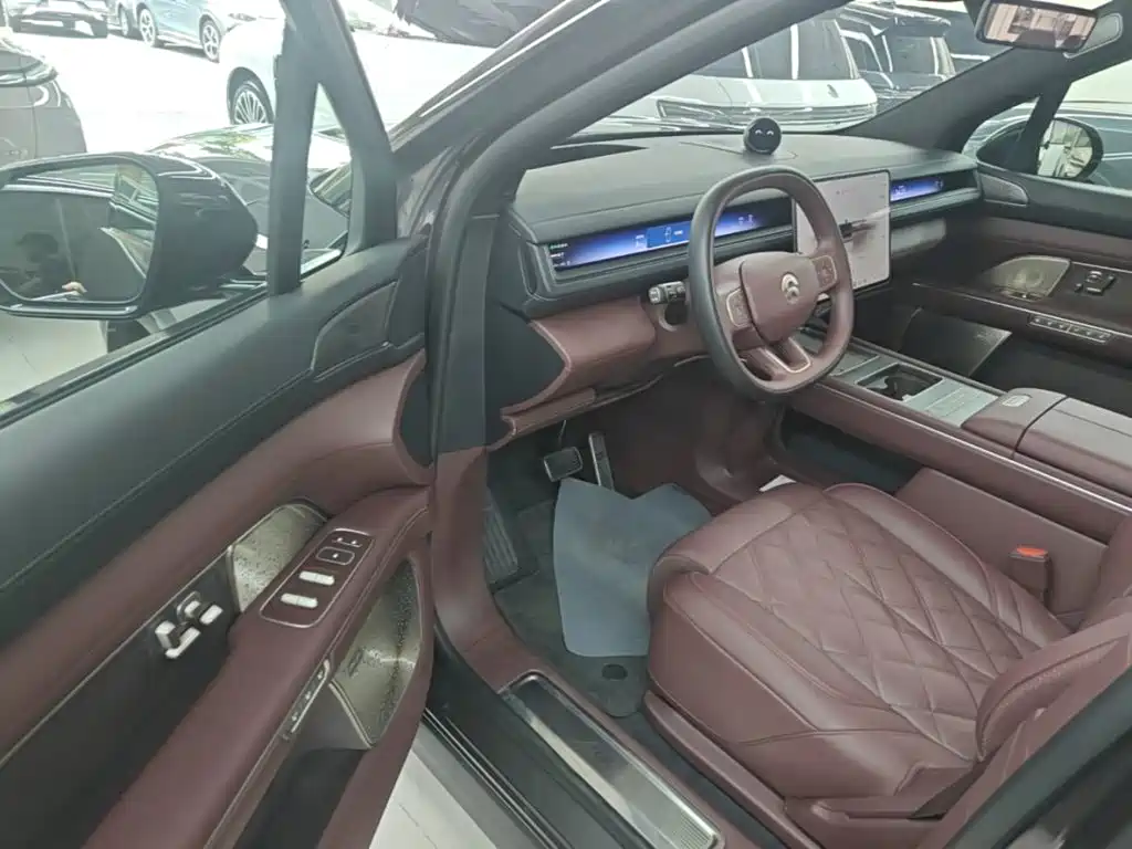 NIO ES8 — миниатюра 16