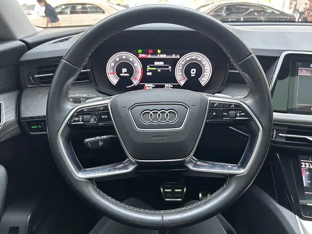 Audi Q6 — миниатюра 25